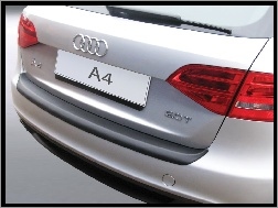 Avant, Audi A4 B8, Bagażnik